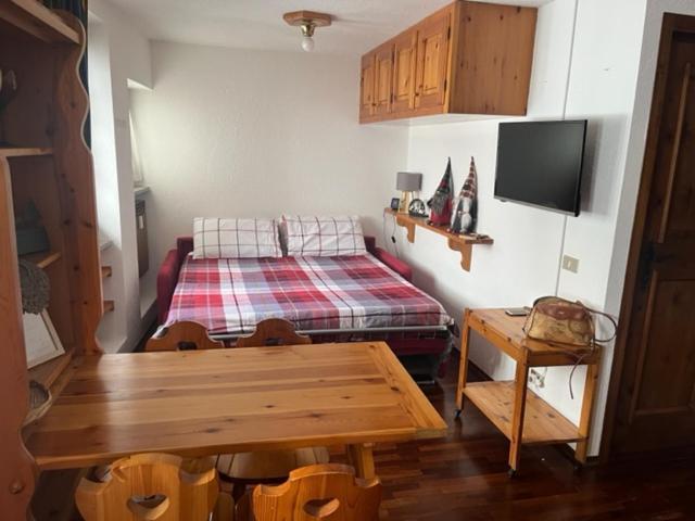 Perla Di Montagna Apartment Courmayeur Ngoại thất bức ảnh